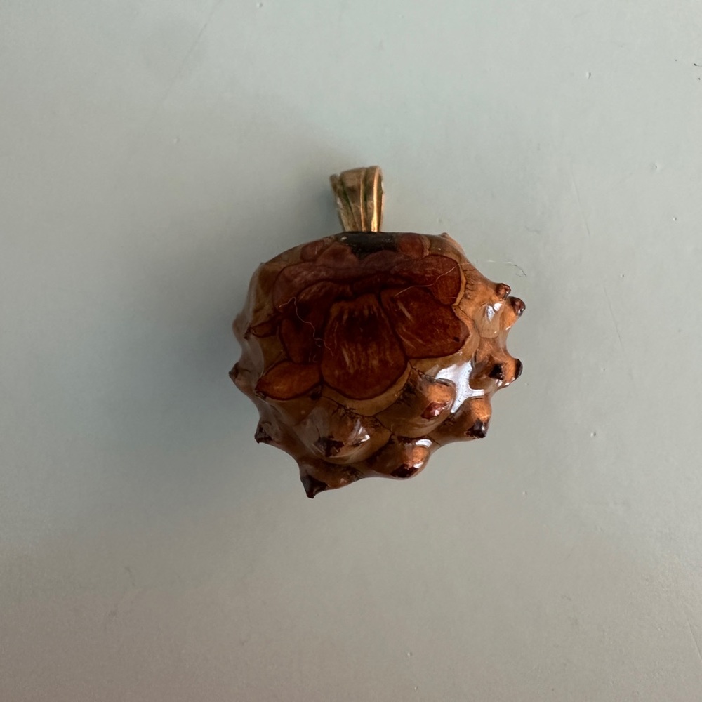 Third Eye Pinecones Strawberry Star Sapphire with Gold Seed of Life Mini Pendant - Picture 5 of 7